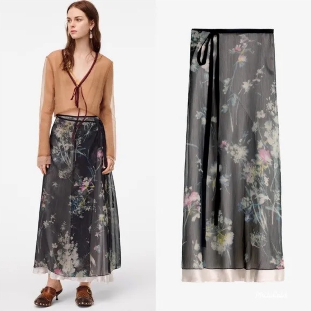 Zara printed limited edition skirt